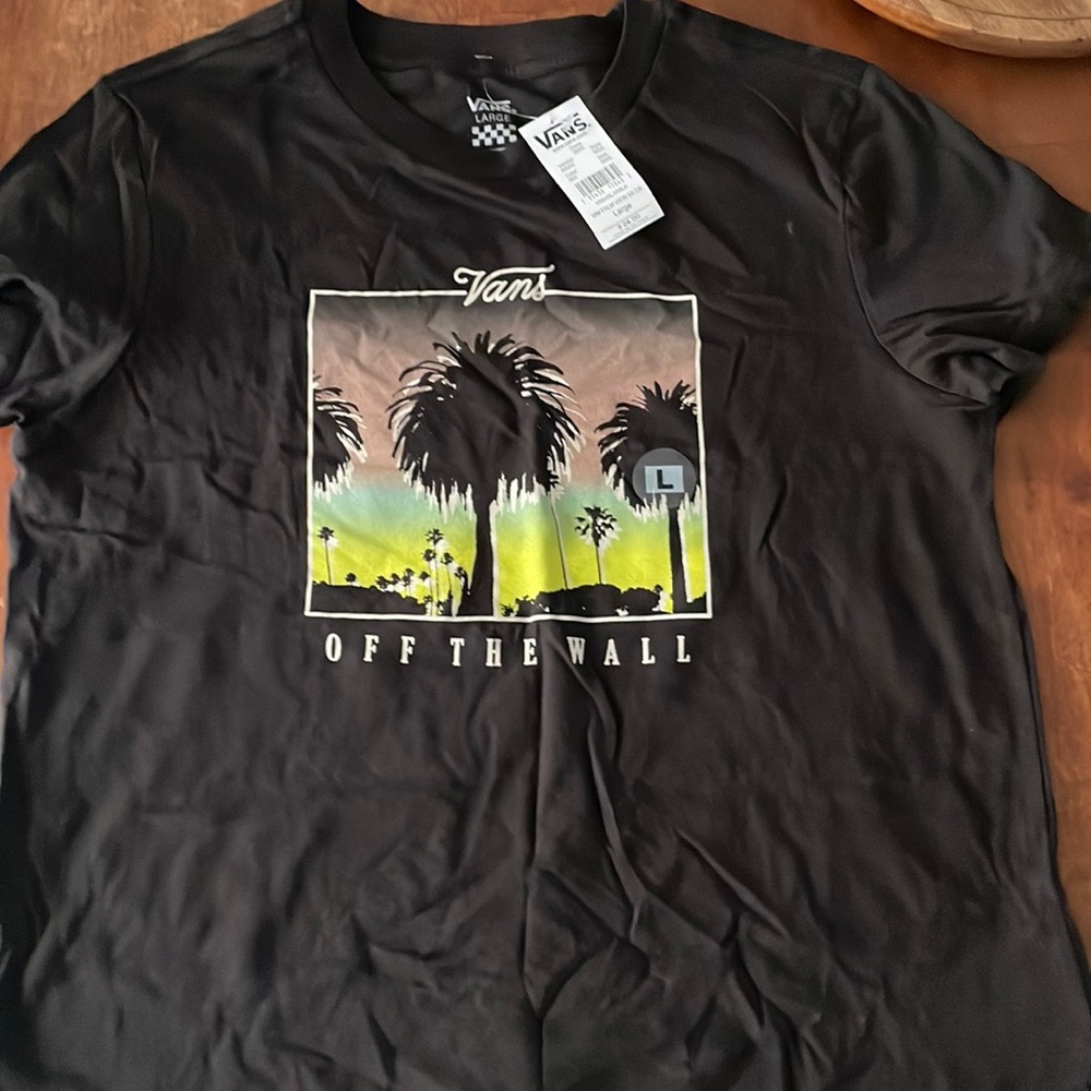 NWT Van Tshirt
